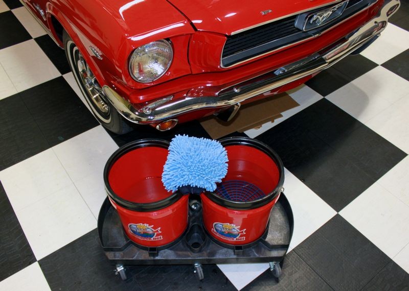 Wolfgang 5 Gallon Wash Bucket System with Dolly Available in red, clear and  black.