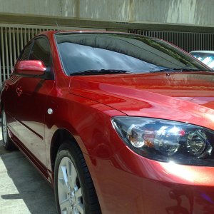 MAZDA3 4