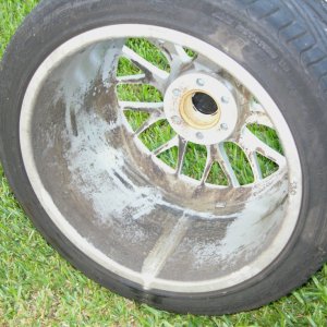 Viper Wheels and Wells Detail