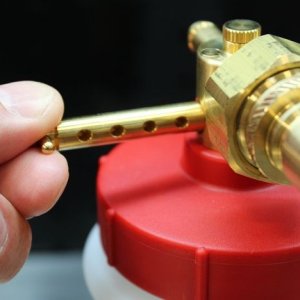 How to use a foam gun to wash your car Mike Phillips