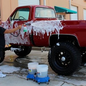 How to use a foam gun to wash your car Mike Phillips
