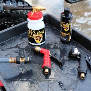 How to use a foam gun to wash your car Mike Phillips