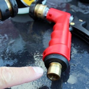 How to use a foam gun to wash your car Mike Phillips