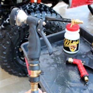 How to use a foam gun to wash your car Mike Phillips