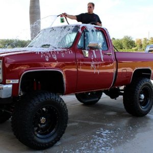 How to wash your car with a foam gun by Mike Phillips