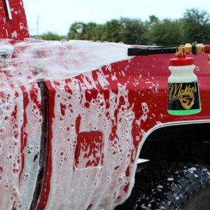 How to use a foam gun to wash your car Mike Phillips