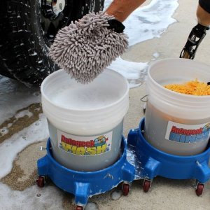 How to use a foam gun to wash your car Mike Phillips