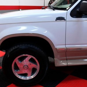 1993 Ford Explorer - Extreme Makeover Mike Phillips Autogeek