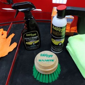 RaggTopp Haartz Convertible Top Brush Autogeek