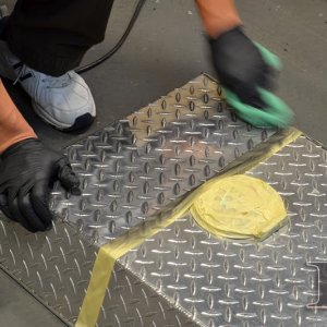 how to polish aluminum diamond plate