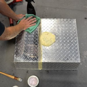 how to polish aluminum diamond plate