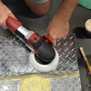 how to polish aluminum diamond plate