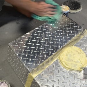 how to polish aluminum diamond plate