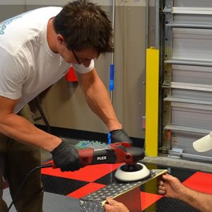 how to polish aluminum diamond plate
