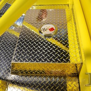 how to polish aluminum diamond plate