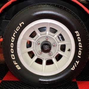 Griots Garage Black Shine Tire Gel BF Goodrich Radial TA
