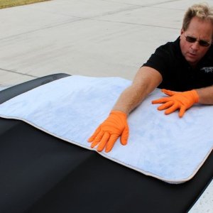Review: The Big Blue Drying Towel by Mike Phillips Autogeek
