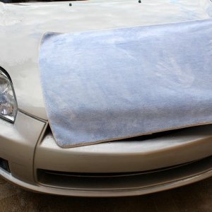 Review: The Big Blue Drying Towel by Mike Phillips Autogeek