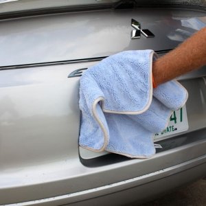 Review: The Big Blue Drying Towel by Mike Phillips Autogeek
