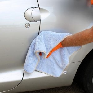 Review: The Big Blue Drying Towel by Mike Phillips Autogeek