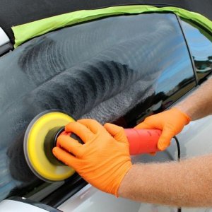 Griots Fine Glass Polish Removing water spots Mike Phillips