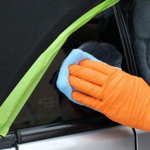 Griots Fine Glass Polish Removing water spots Mike Phillips