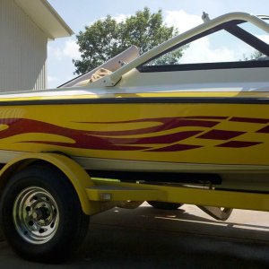 Slalom boat