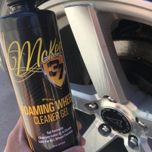 McKee_s_37_Wheel_Cleaner_Gel_1