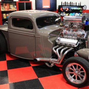 Full BLOWN RUPES on a Full Blown 1936 Ford Streetrod Mike Phillips
