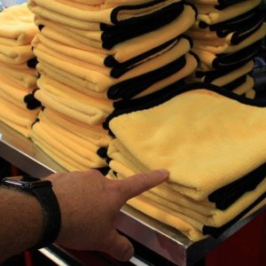 Inspect your microfiber towels when detailing cars