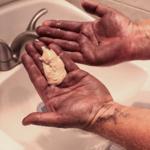 Dirt Cop Hand Cleaner Review by Mike Phillips Autogeek