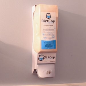 Dirt Cop Hand Cleaner Review by Mike Phillips Autogeek