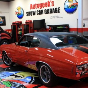 1971 Chevelle Resto-Rod - BLACKFIRE Review by Mike Phillips