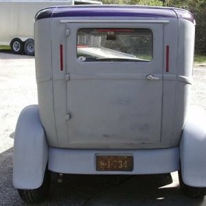 Wetsanding Class 1929 Ford Model A Sedan Delivery Streetrod