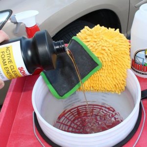 Washing wheels tires Mike Phillips Autogeek