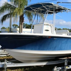 21 Foot Trophy Center Consol Boat Detailing Class Mike Phillips