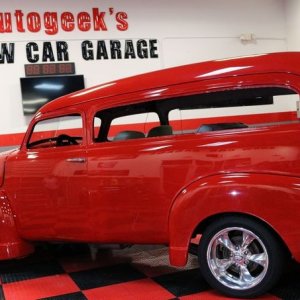 Wetsanding 1948 Chevy Suburban Streetrod Mike Phillips