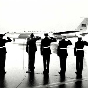 Freedom_One_s_arrival_at_ADW