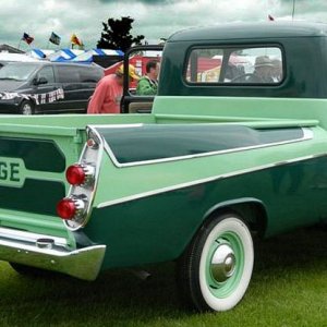 1958 Dodge Sweptline detailed by Mike Phillips
