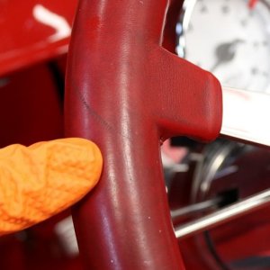 Technique tip for cleaning your cars steering wheel