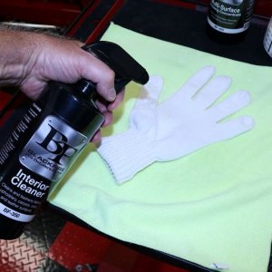 Technique tip for cleaning your cars steering wheel
