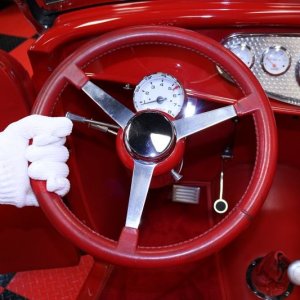 Technique tip for cleaning your cars steering wheel