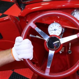 Technique tip for cleaning your cars steering wheel
