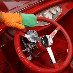 Technique tip for cleaning your cars steering wheel