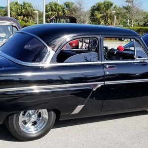 1954_Ford_Customline_001