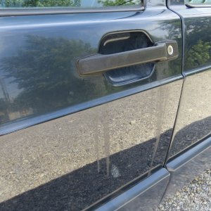 1992 Mercedes-Benz 190 E | 1997cc | midnight blue 904