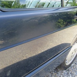 1992 Mercedes-Benz 190 E | 1997cc | midnight blue 904