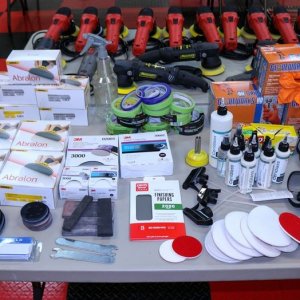 Detailing Classes Learn to detail cars with Mike Phillips at Autogeek