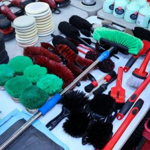 Detailing Classes Learn to detail cars with Mike Phillips at Autogeek