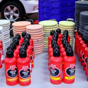 Detailing Classes Learn to detail cars with Mike Phillips at Autogeek